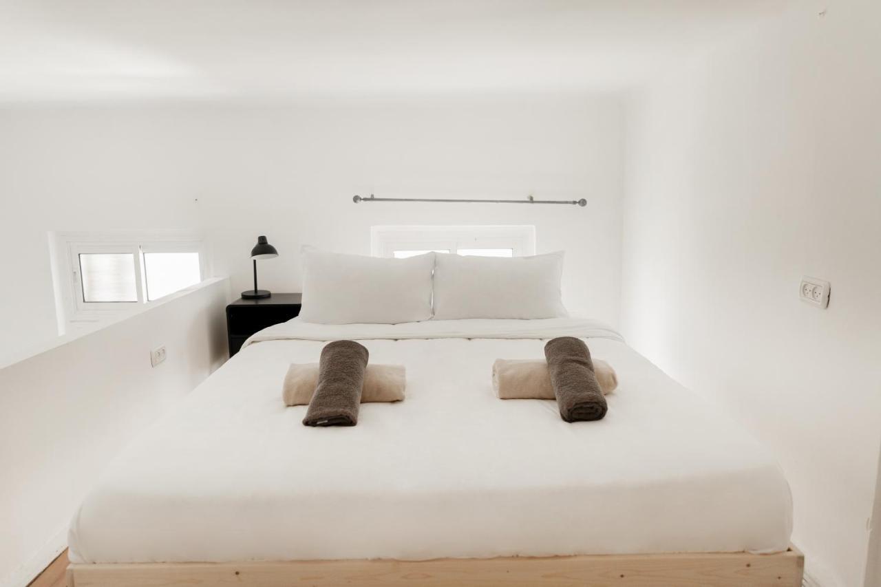 Theodor Apartments By Gamtiza Tel Aviv Luaran gambar